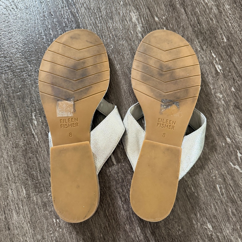Eileen Fisher Metallic Silver Leather Wedge Flip Flop Sandals Women Size 8 - Picture 8 of 8